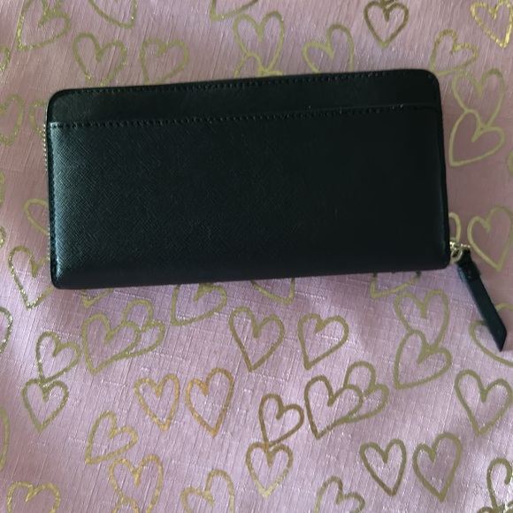 Kate Spade Black Wallet excellent condition - Picture 3 of 6